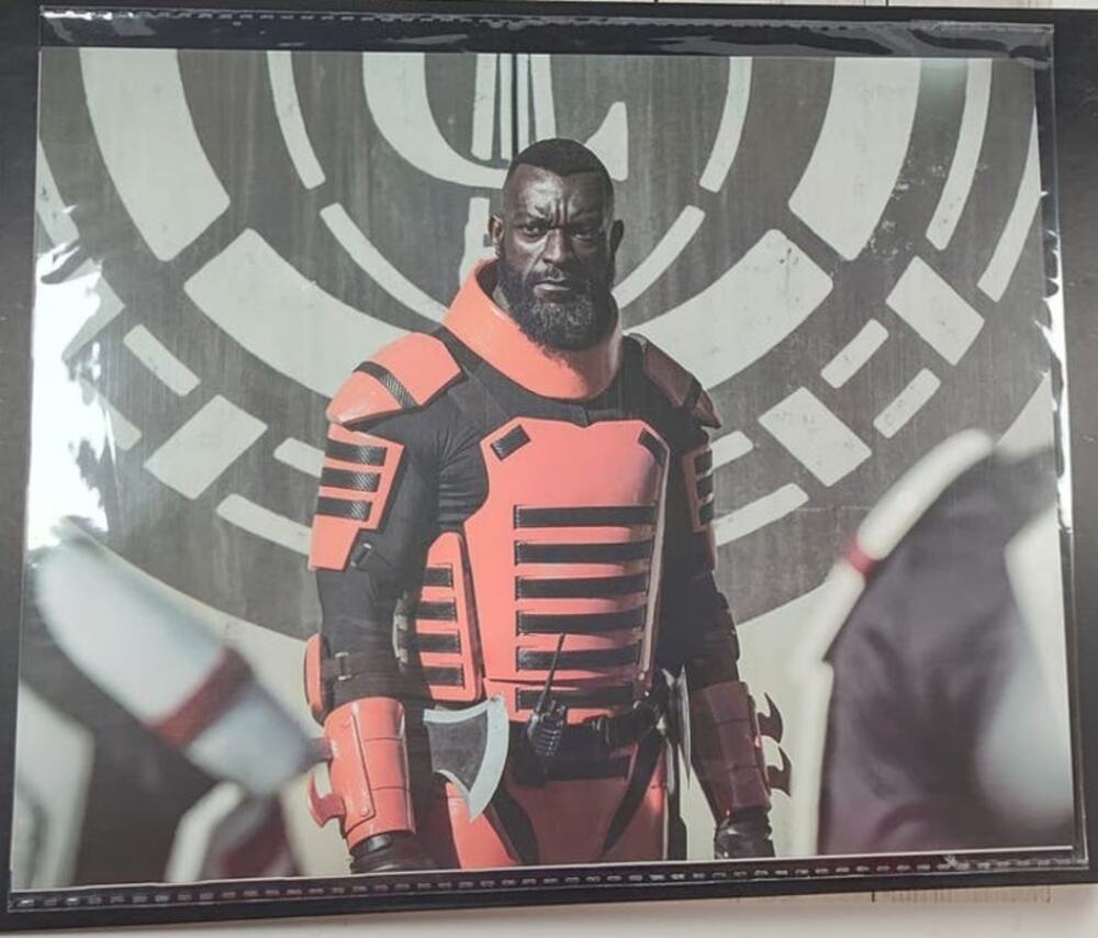 AMC TWD The Walking Dead Michael James Shaw (Mercer) Studio Picture W/COA